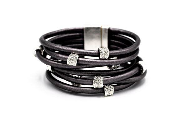 BRACCIALE CALAMITA 7 FILI PELLE GRIGIO MET. ZAMA BAGNO IN ARGENTO OPACO 9 CILINDRI